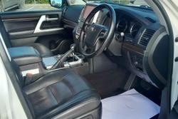 2020 Toyota
Landcruiser VX