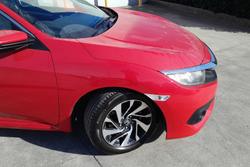 2016 Honda
                Civic VTi-S