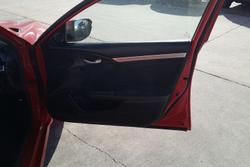 2016 Honda
                Civic VTi-S
