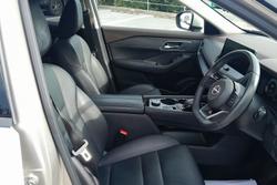 2022 Nissan
X-TRAIL Ti