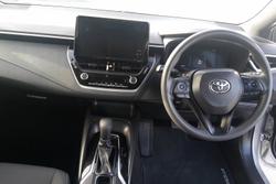 2022 Toyota
Corolla Ascent Sport