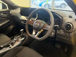 2024 Nissan
JUKE ST+