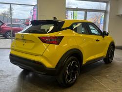 2024 Nissan
JUKE ST+