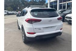 2017 Hyundai
Tucson Active X