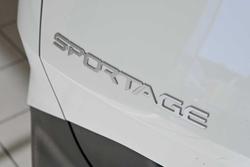 2023 Kia
                Sportage S
