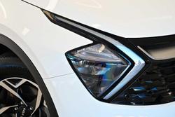 2023 Kia
                Sportage S