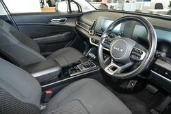 2023 Kia
                Sportage S