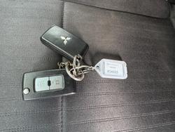 2015 Mitsubishi
Pajero GLX