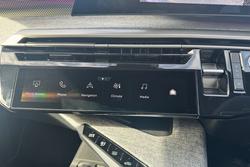 2024 Peugeot
3008 GT Premium Hybrid