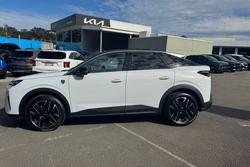 2024 Peugeot
3008 GT Premium Hybrid