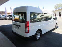 2020 Toyota Hiace Commuter