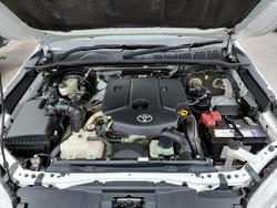 2020 Toyota
Hilux SR
