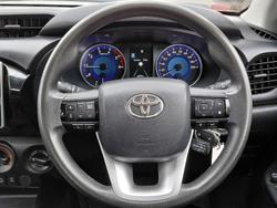 2020 Toyota
Hilux SR