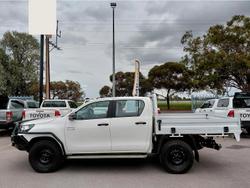 2020 Toyota
Hilux SR