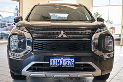 2024 Mitsubishi
Outlander LS