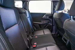2024 Mitsubishi
Outlander LS