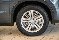 2024 Mitsubishi
Outlander LS