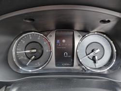 2021 Toyota
Hilux SR