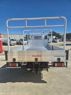 2025 Isuzu Npr 45/55-155 Amt Tradepack Premium TRADEPACK PREMIUM