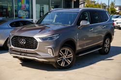 2024 LDV
D90 Executive