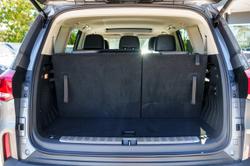 2024 LDV
D90 Executive