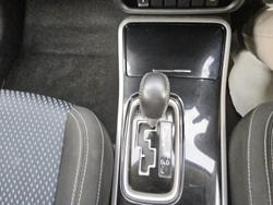 2020 Mitsubishi Outlander ES ZL MY21 White