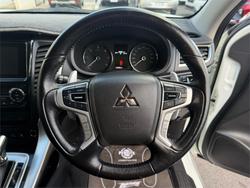2016 Mitsubishi
Pajero Sport Exceed