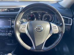 2015 Nissan
X-TRAIL ST-L