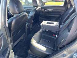 2015 Nissan
X-TRAIL ST-L