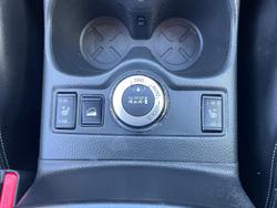 2015 Nissan
X-TRAIL ST-L