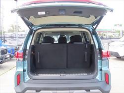 2025 LDV
D90 Executive