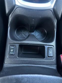 2017 Nissan
                X-TRAIL ST-L