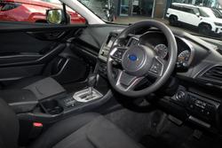 2016 Subaru
                Impreza 2.0i