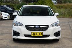 2016 Subaru
                Impreza 2.0i