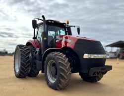 2015 CASE IH Magnum 250 Ps Red