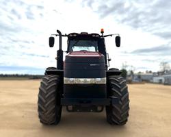 2015 CASE IH Magnum 250 Ps Red