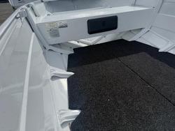 2025 QUINTREX
F350 Outback Explorer