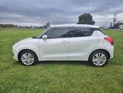 2020 Suzuki Swift GL Navigator AZ Pure White