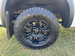 2023 Chevrolet Silverado 1500 ZR2 W/Tech Pack T1 MY24 4X4 Summit White