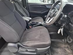 2022 Isuzu
D-MAX SX