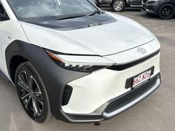 2024 Toyota
                bZ4X 