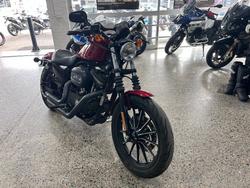 2011 Harley-Davidson XL883 IRON 883 RED