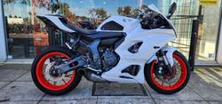 Yamaha YZF-R7LA