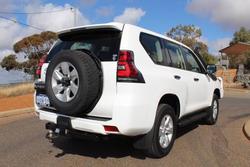 2023 Toyota
Landcruiser Prado GX
