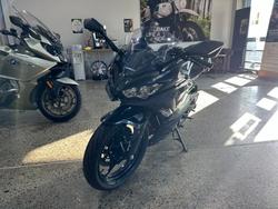2023 Kawasaki NINJA 400 Black