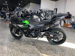2023 Kawasaki NINJA 400 Black