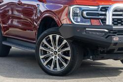 2022 Ford
Everest Platinum
