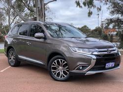 2016 Mitsubishi
Outlander Exceed