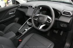 2025 MG ZS