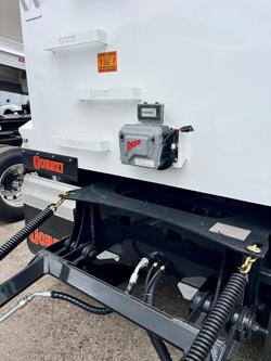 2024 Freightliner Cascadia 116 Tipper White